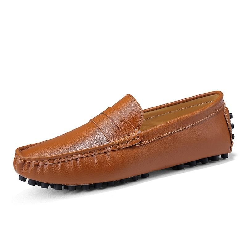 Loafers Ελαφρά Παπούτσια Από Γνήσιο Δέρμα Με Καρφιά