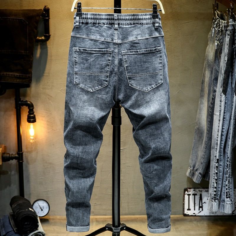 Patched Elastic Waist Leisure Jeans